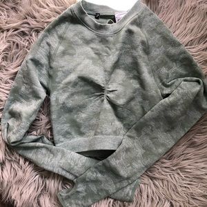 Gym Shark Camo Seemless Long Sleeve Crop Top